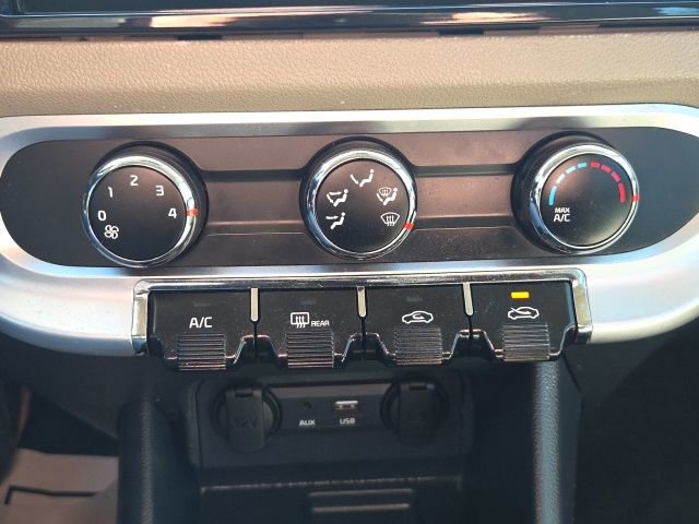 Used 2017 Kia Rio LX image 28