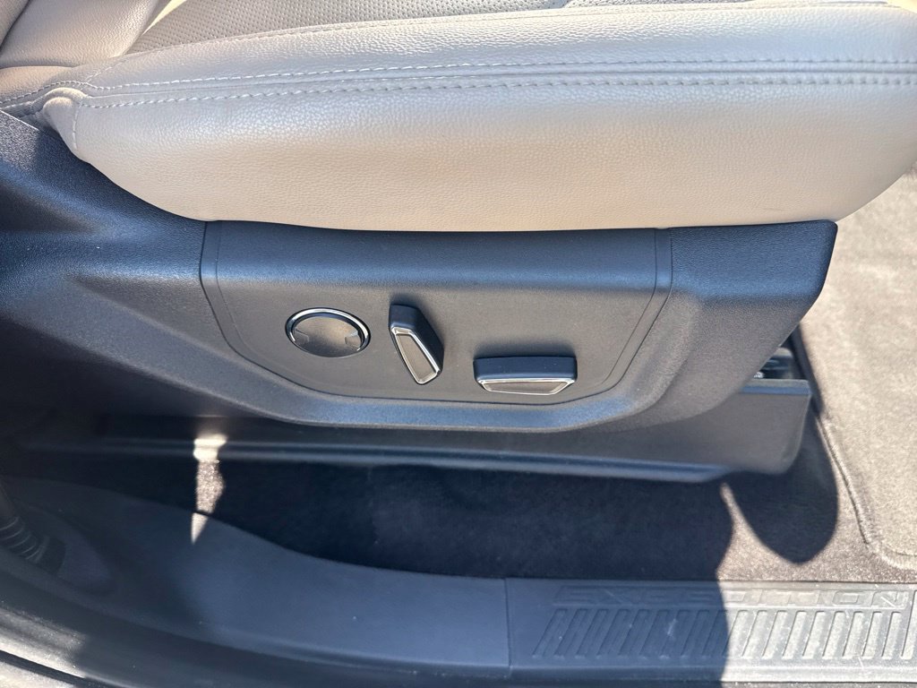 Certified 2022 Ford Expedition Limited RWD image 31