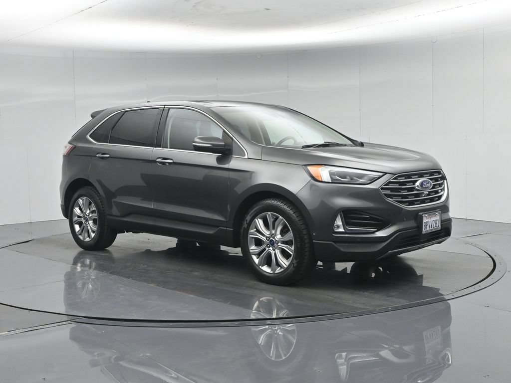 Certified 2020 Ford Edge Titanium w/ Equipment Group 301A AWD/4WD image 27