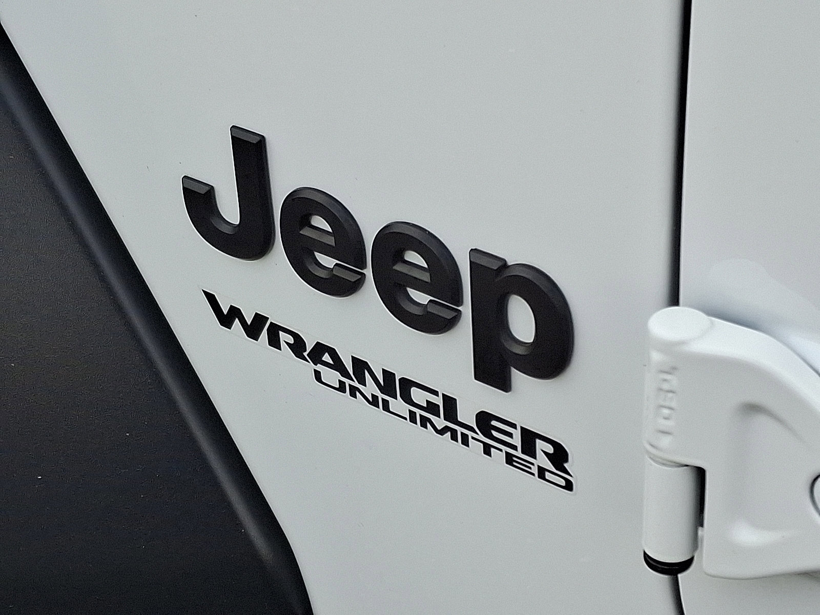 Used 2022 Jeep Wrangler Unlimited Sport image 31