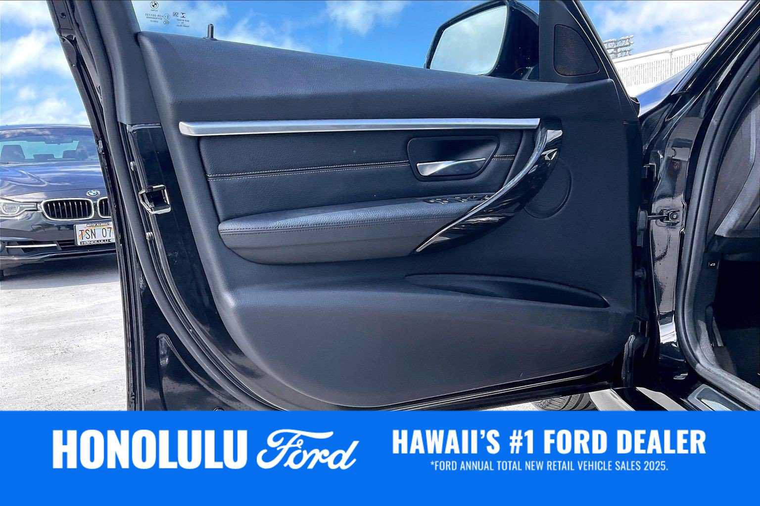 Used 2017 BMW 330i xDrive Sedan AWD/4WD image 27