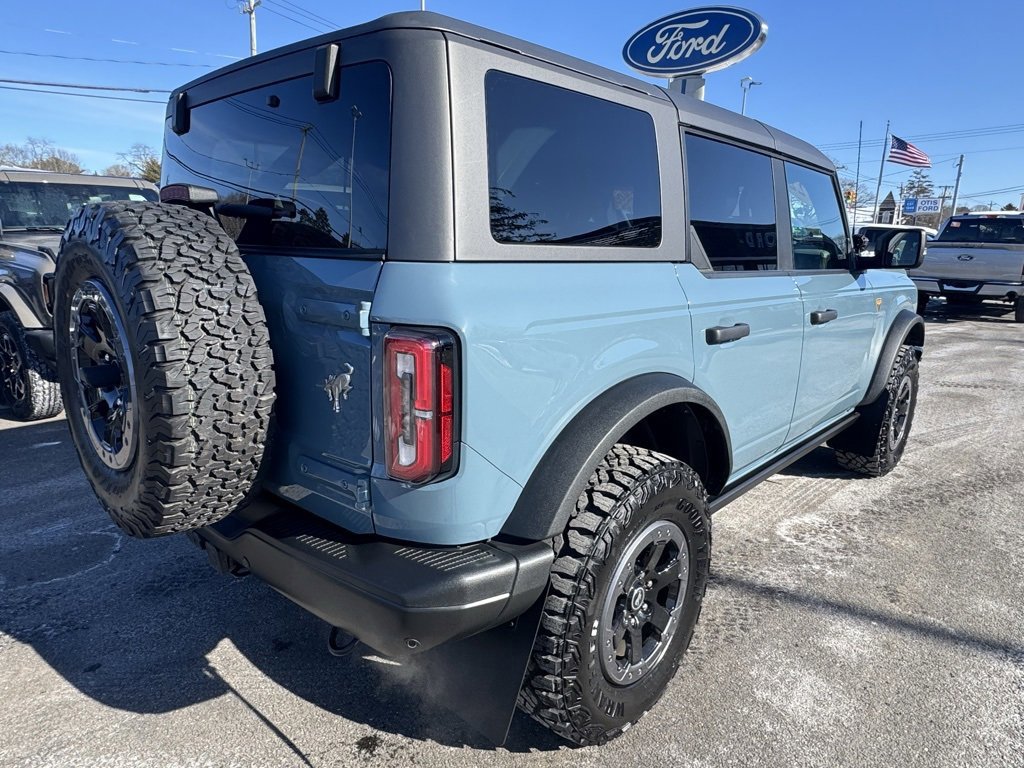 Certified 2022 Ford Bronco Badlands image 4