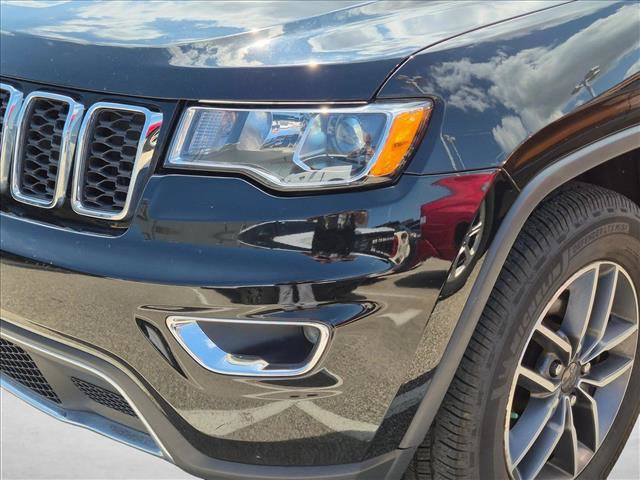 Used 2021 Jeep Grand Cherokee Limited AWD/4WD image 11
