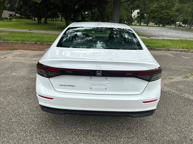 Used 2023 Honda Accord LX image 8