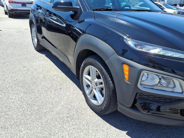 Used 2021 Hyundai Kona SE FWD image 19