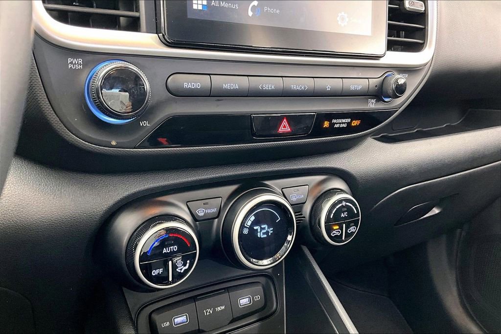 Used 2022 Hyundai Venue SEL FWD image 31