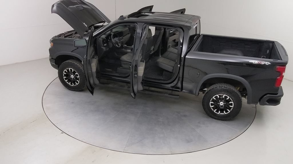 Used 2023 Chevrolet Silverado 1500 ZR2 w/ Technology Package AWD/4WD image 56