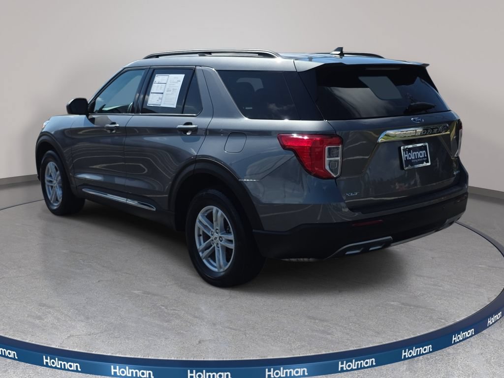 Certified 2023 Ford Explorer XLT w/ Equipment Group 202A AWD/4WD image 7