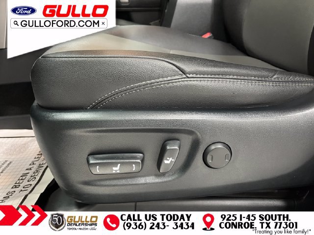 Used 2022 Toyota 4Runner SR5 Premium w/ Moonroof Package AWD/4WD image 20