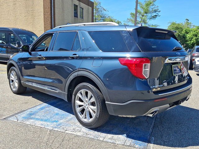 Certified 2023 Ford Explorer Limited w/ Limited Technology Package AWD/4WD image 21