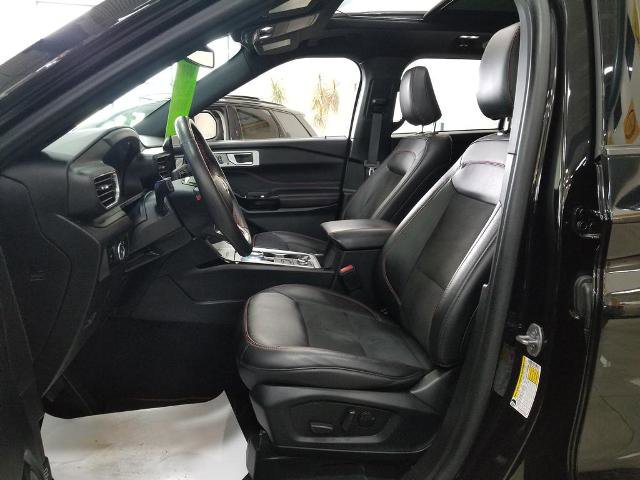 Certified 2023 Ford Explorer ST-Line w/ Class IV Trailer Tow Package image 15