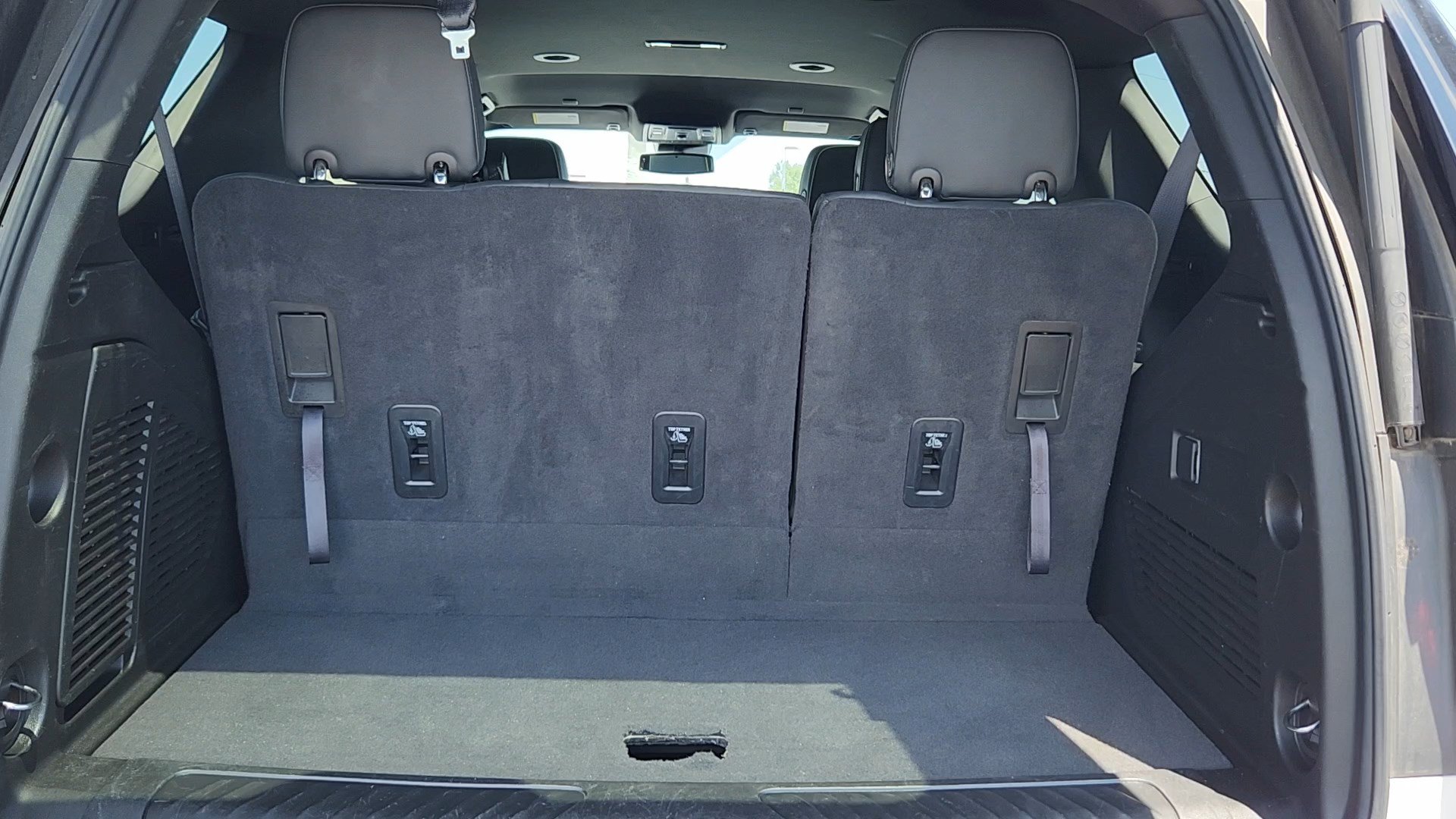 Used 2024 GMC Yukon SLT AWD/4WD image 20