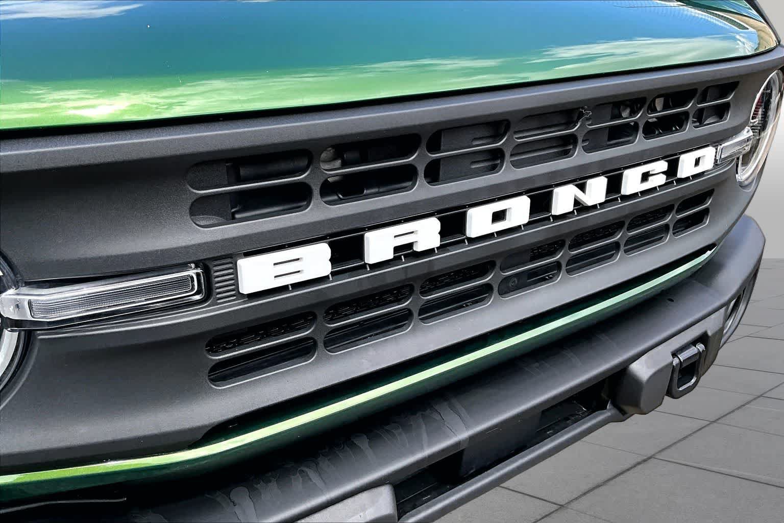 Certified 2025 Ford Bronco Big Bend w/ Sasquatch Package AWD/4WD image 30
