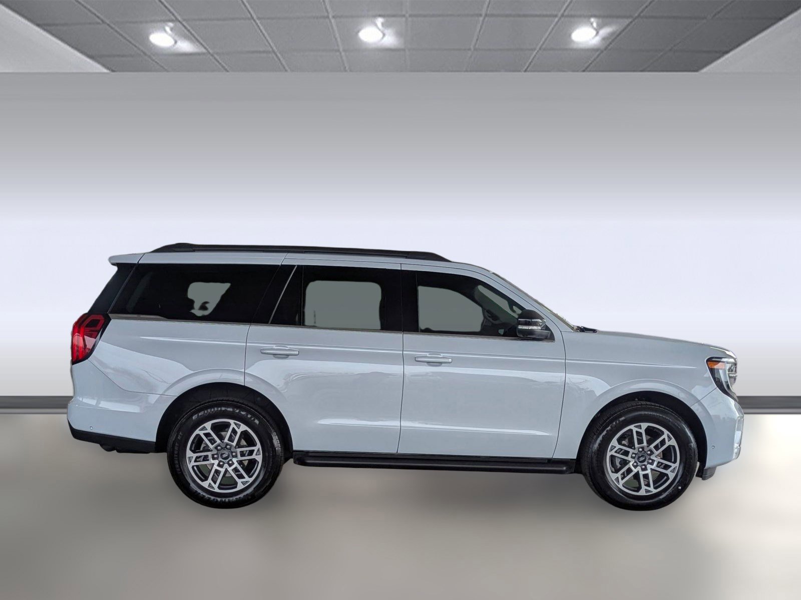 Certified 2025 Ford Expedition Active image 6