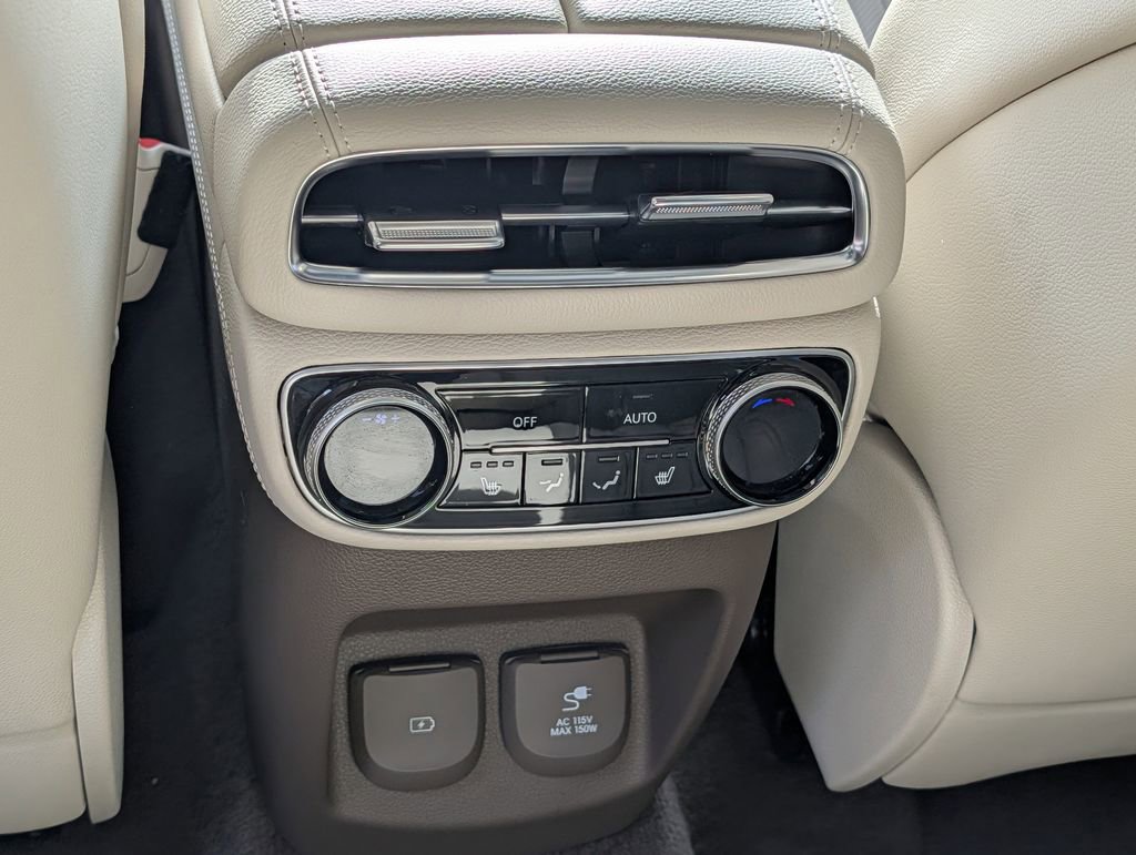 Used 2023 Genesis GV80 2.5T w/ Prestige Package AWD/4WD image 14