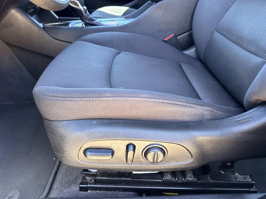 Used 2023 Chevrolet Malibu LT image 20