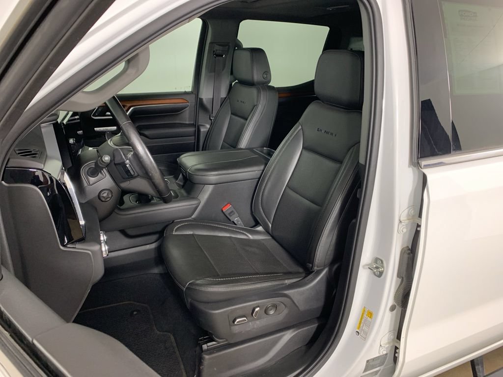 Used 2023 GMC Sierra 1500 Denali w/ Denali Reserve Package AWD/4WD image 29