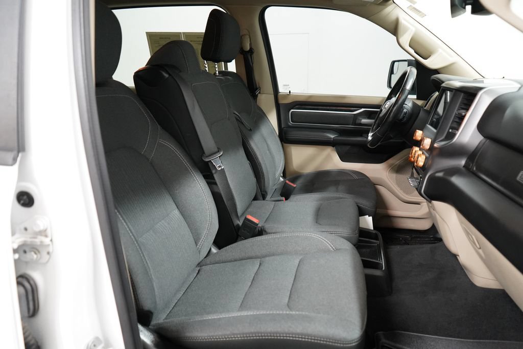 Used 2020 RAM 1500 Big Horn AWD/4WD image 32