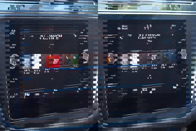 Used 2019 Volkswagen Tiguan SE AWD/4WD image 29