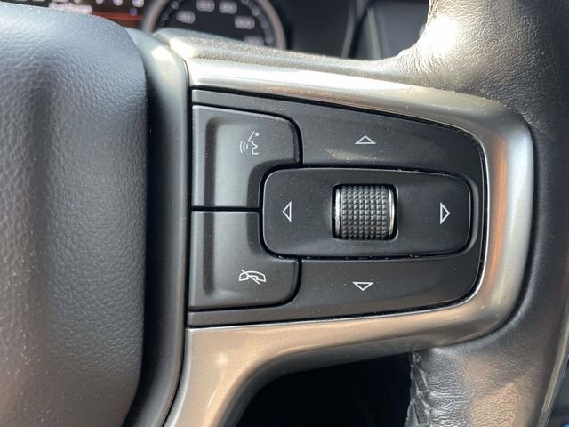 Used 2021 Chevrolet Suburban Premier w/ Premium Package image 22