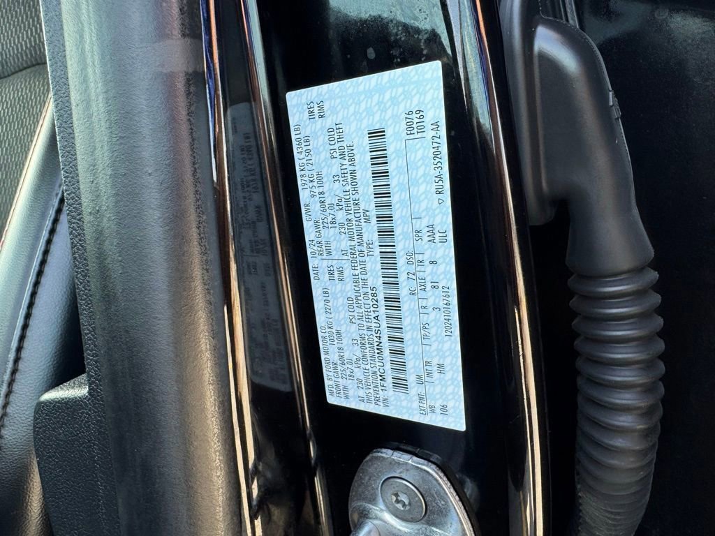 Certified 2025 Ford Escape ST-Line image 32