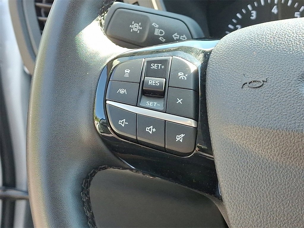 Certified 2022 Ford Escape SE w/ SE Sport Appearance Package image 22