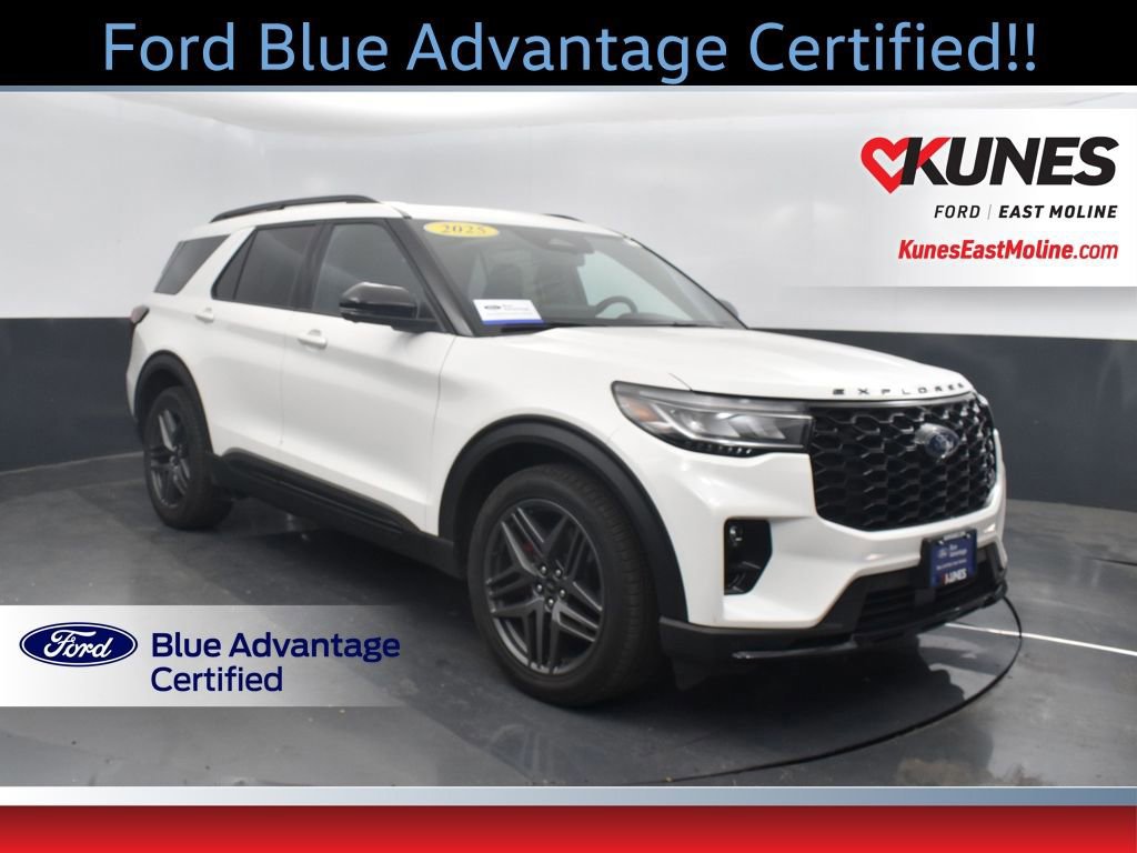 Certified 2025 Ford Explorer ST image 15