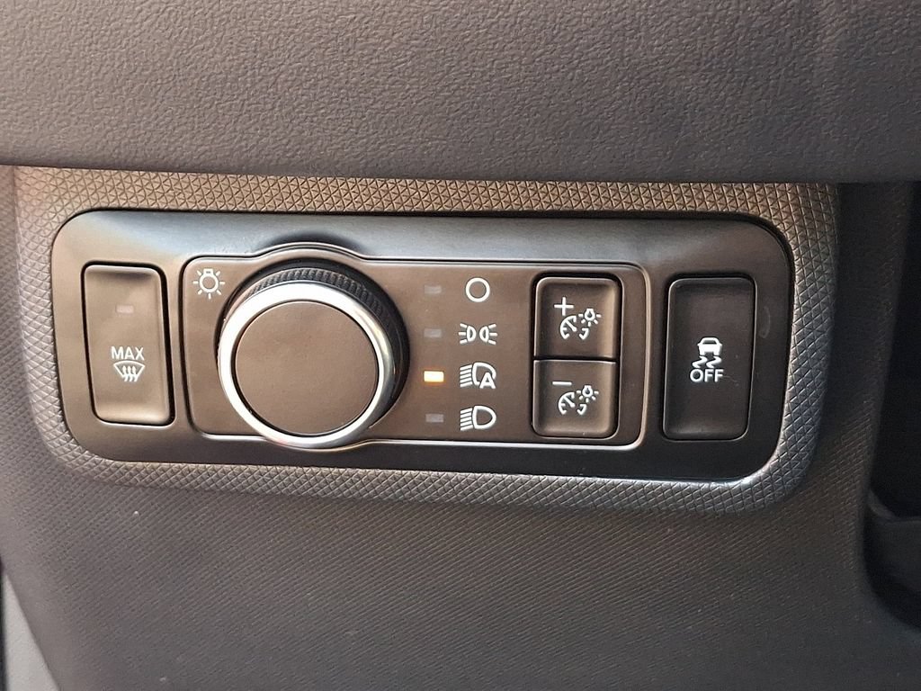 Certified 2023 Ford Mustang Mach-E Select AWD/4WD image 24