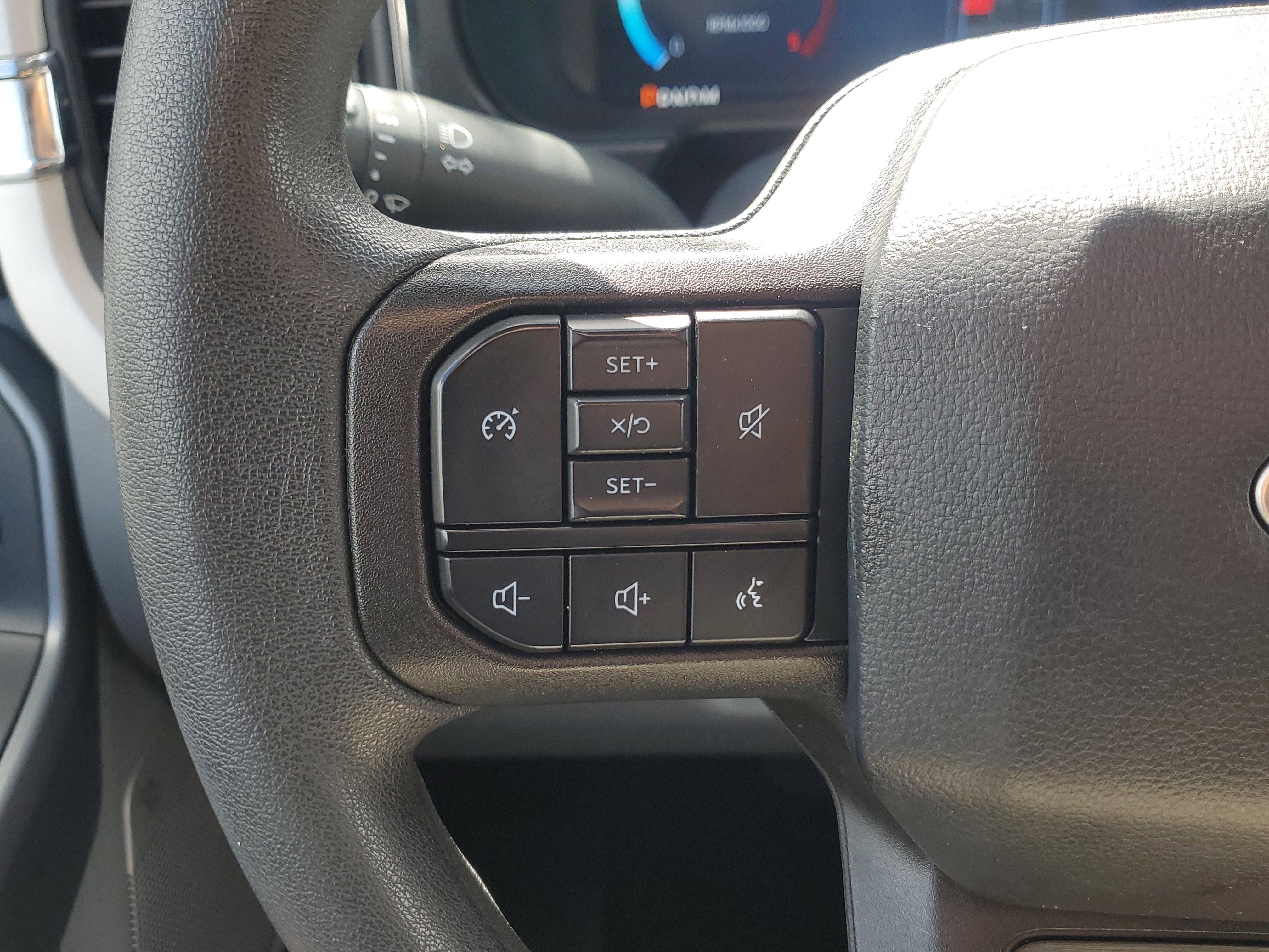 Certified 2024 Ford F250 XLT w/ XLT Premium Package image 23