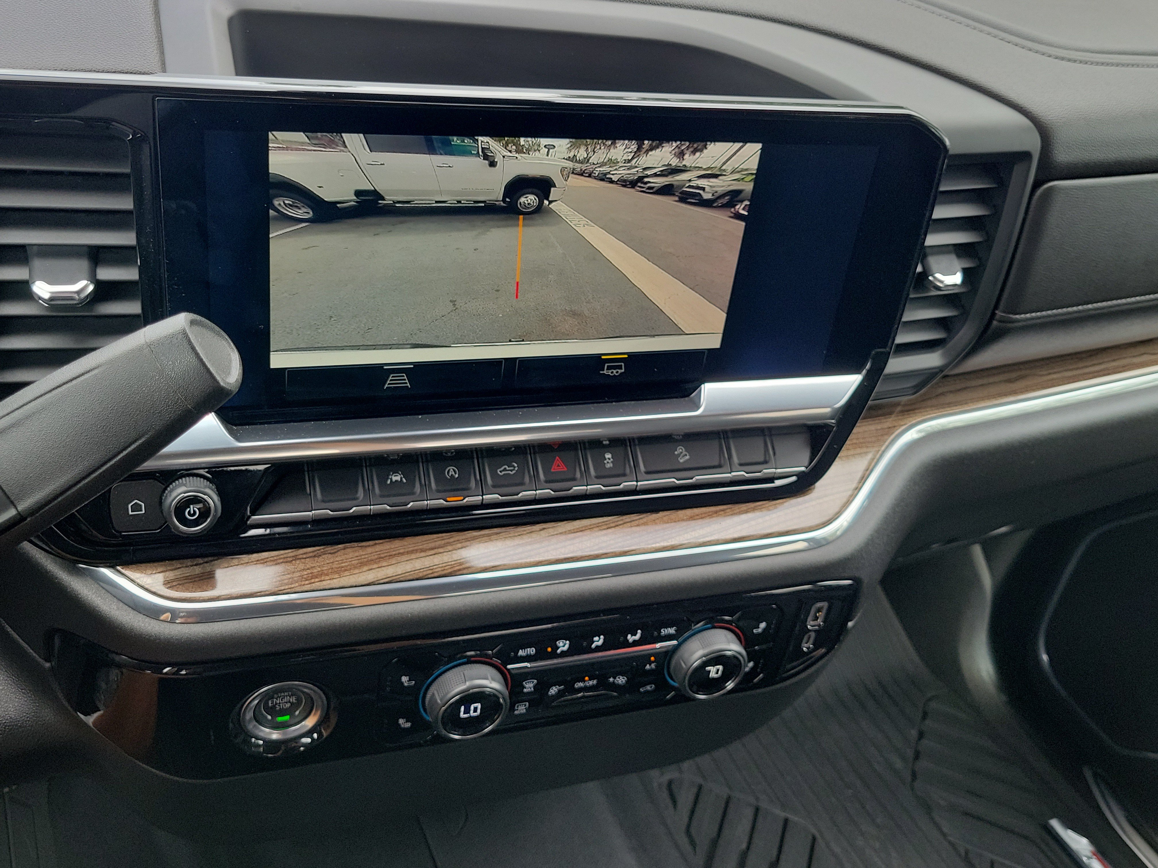 Used 2023 Chevrolet Silverado 1500 LT AWD/4WD image 26
