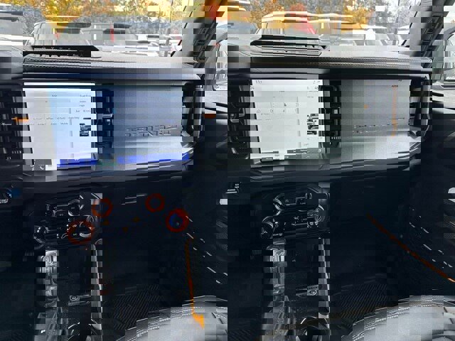 Certified 2024 Ford Bronco Badlands image 21