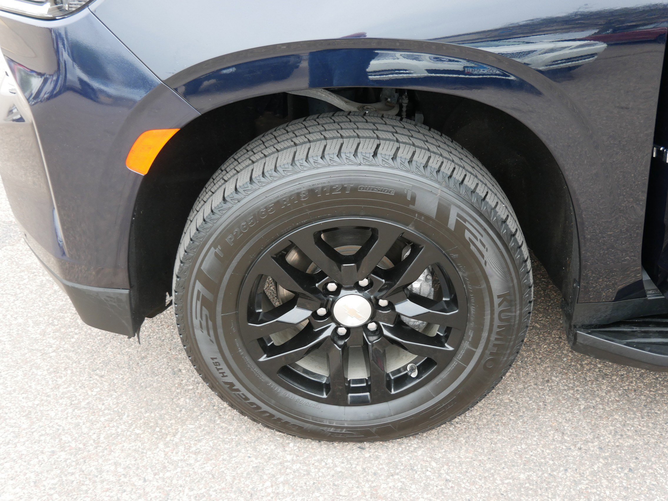 Used 2023 Chevrolet Tahoe LT AWD/4WD image 15
