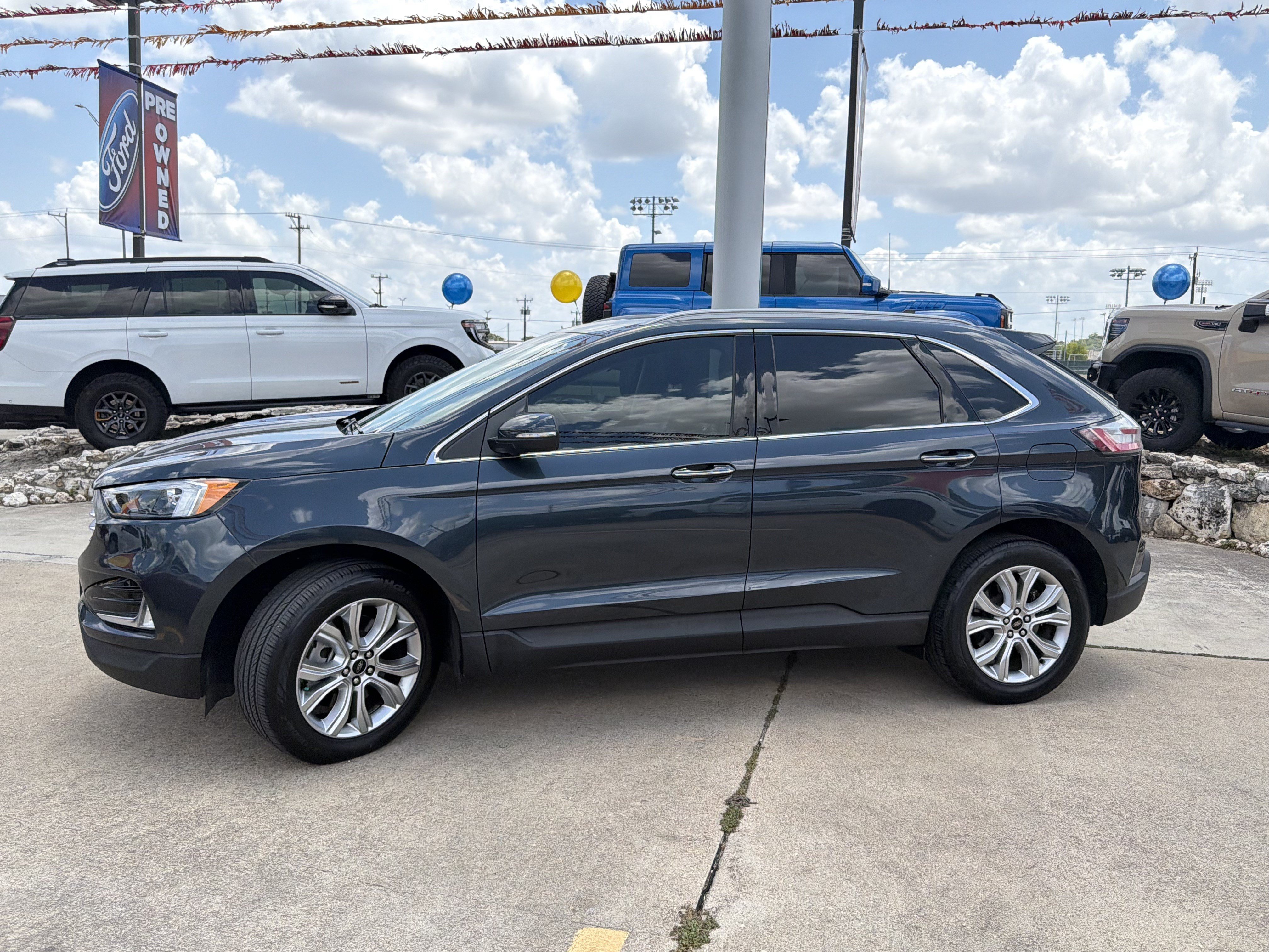 Certified 2024 Ford Edge Titanium AWD/4WD image 12