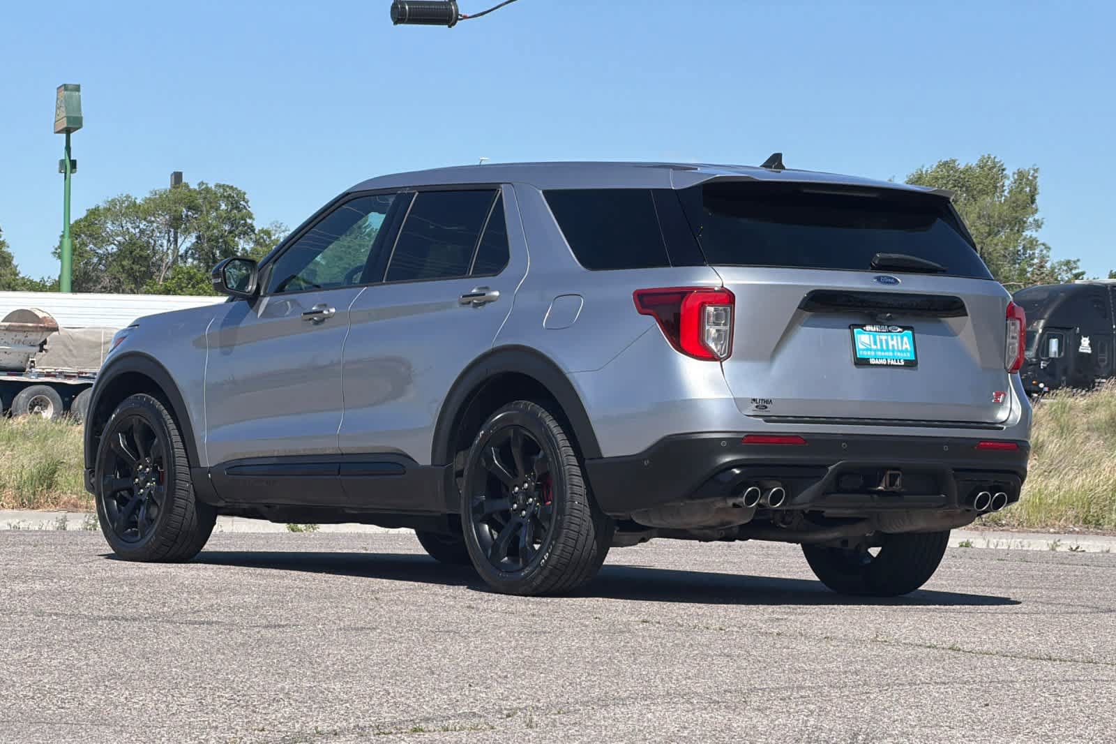 Certified 2021 Ford Explorer ST w/ Equipment Group 401A AWD/4WD image 6