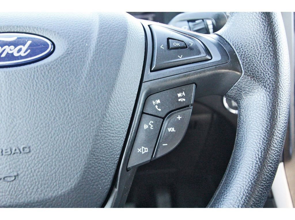 Certified 2024 Ford Edge SE image 19