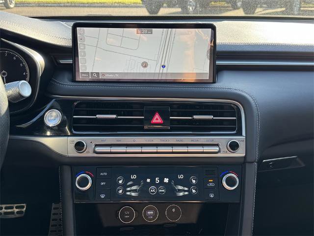 Used 2025 Genesis G70 2.5T w/ Sport Prestige Package image 25