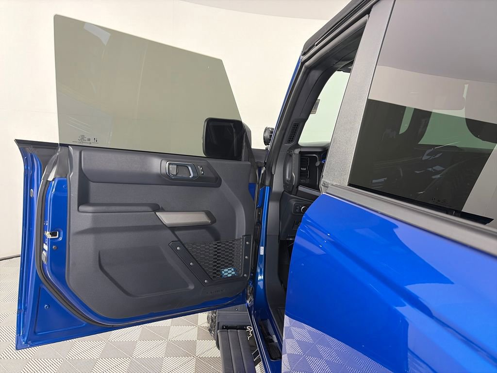 Certified 2021 Ford Bronco First Edition AWD/4WD image 10