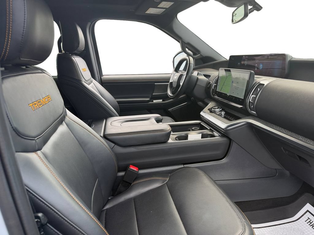 Certified 2025 Ford Expedition Tremor AWD/4WD image 20