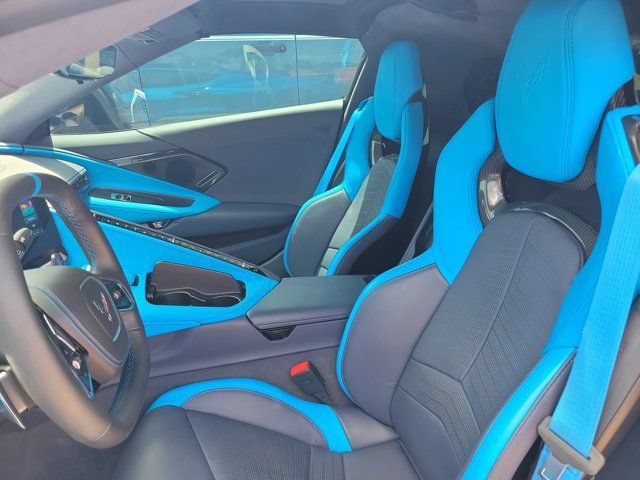 Used 2024 Chevrolet Corvette Stingray Premium Cpe w/ Z51 Performance Package RWD image 16