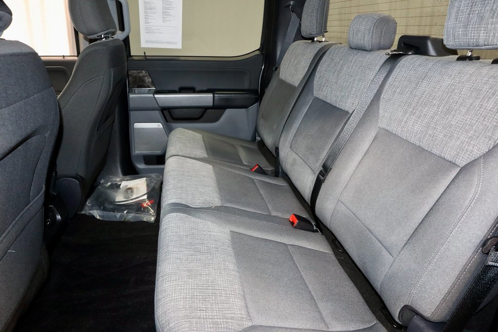 Certified 2021 Ford F150 XLT w/ Equipment Group 302A High image 23