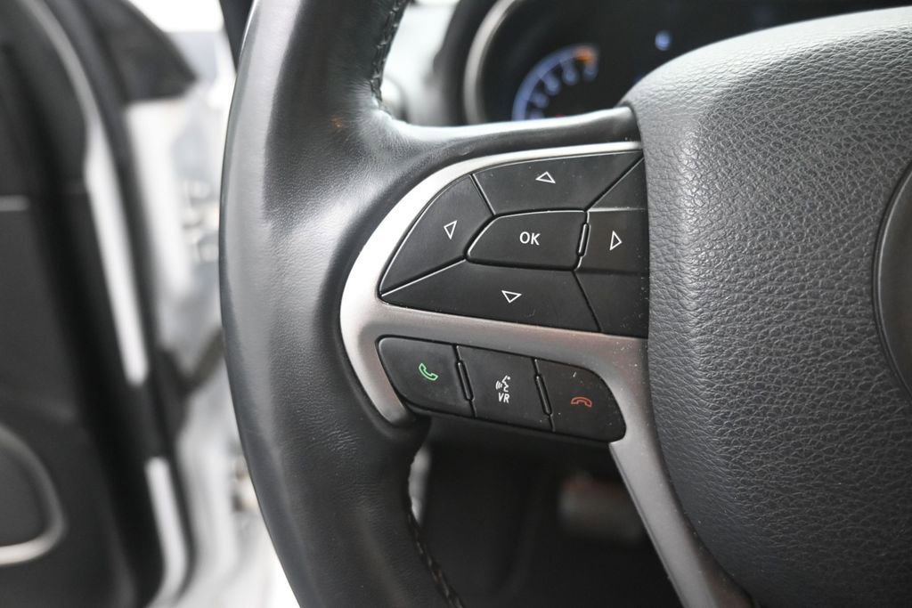 Used 2019 Jeep Grand Cherokee High Altitude RWD image 28
