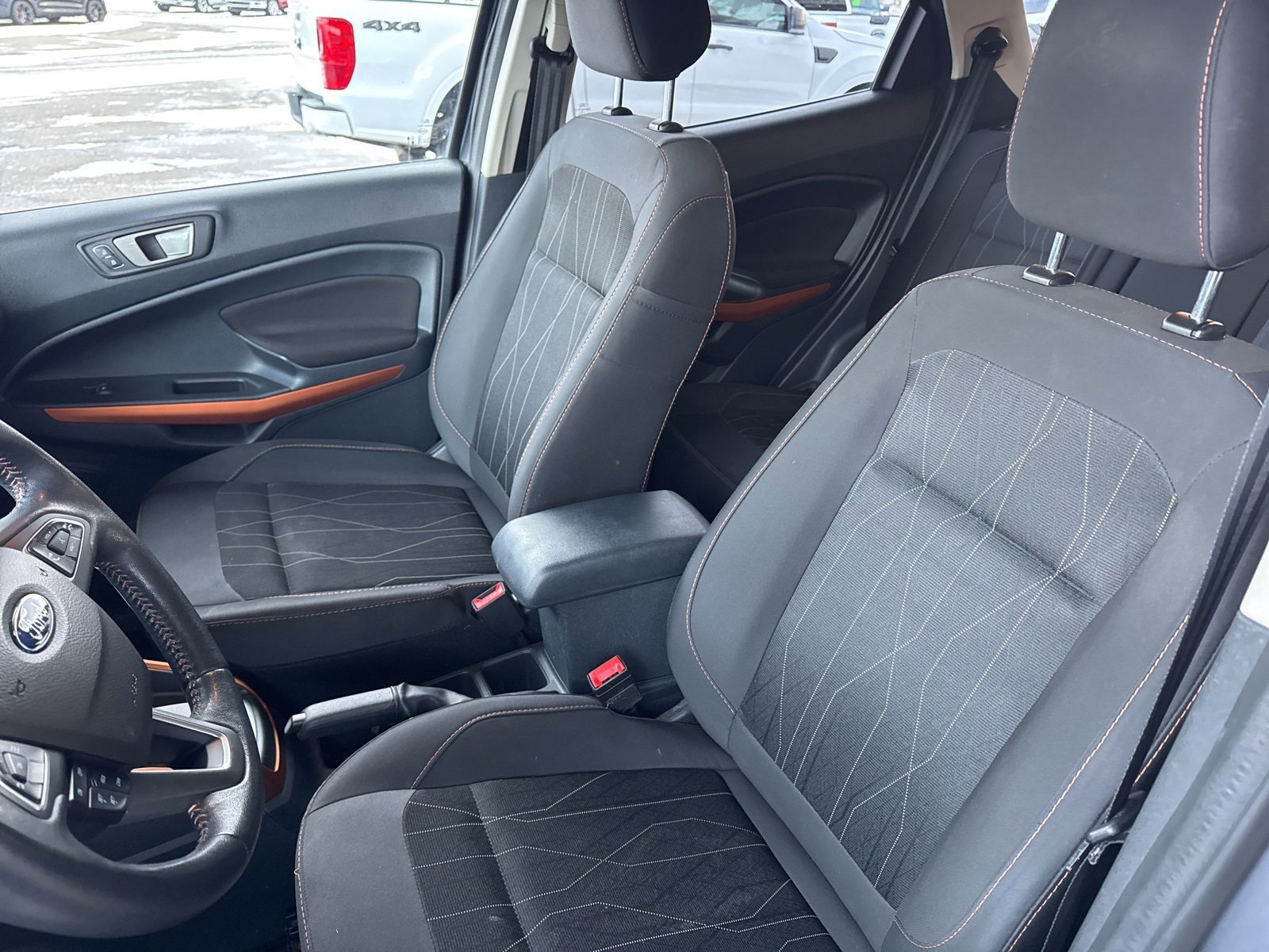 Certified 2022 Ford EcoSport SE w/ SE Appearance Package image 24