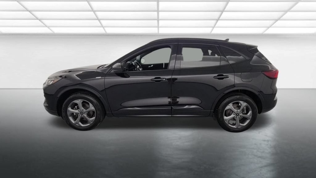 Certified 2024 Ford Escape ST-Line AWD/4WD image 5