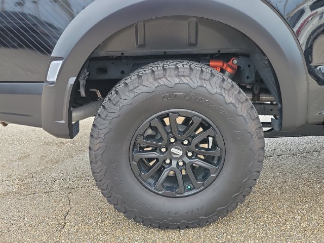 Certified 2025 Ford F150 Raptor AWD/4WD image 11