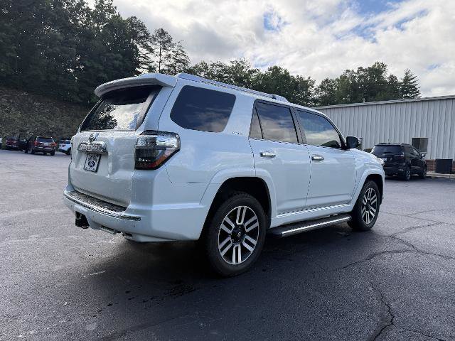 Used 2023 Toyota 4Runner Limited AWD/4WD image 8