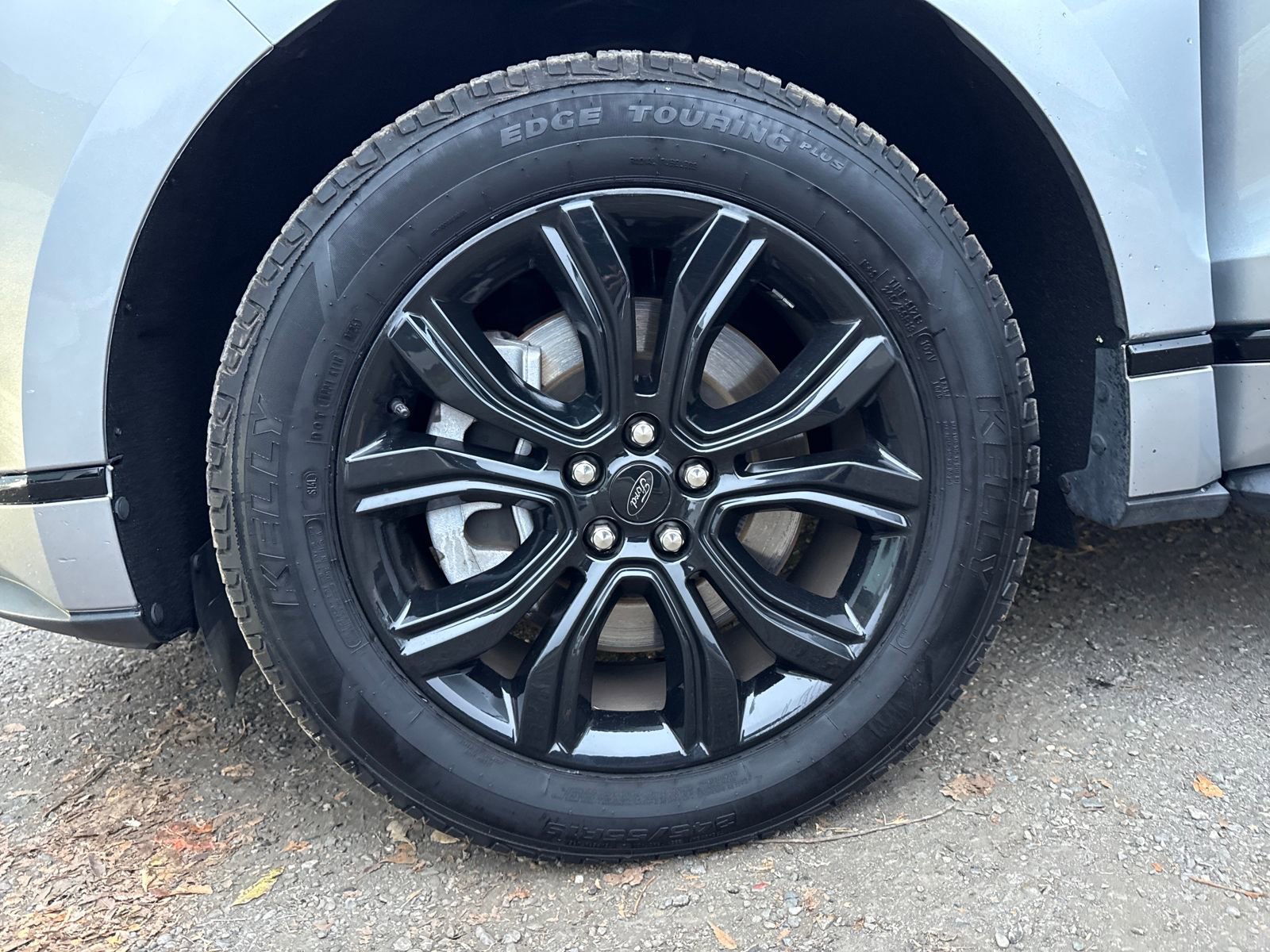 Certified 2022 Ford Edge SE w/ Black Appearance Package image 27