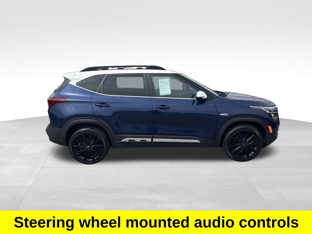 Used 2022 Kia Seltos Nightfall Edition AWD/4WD image 7