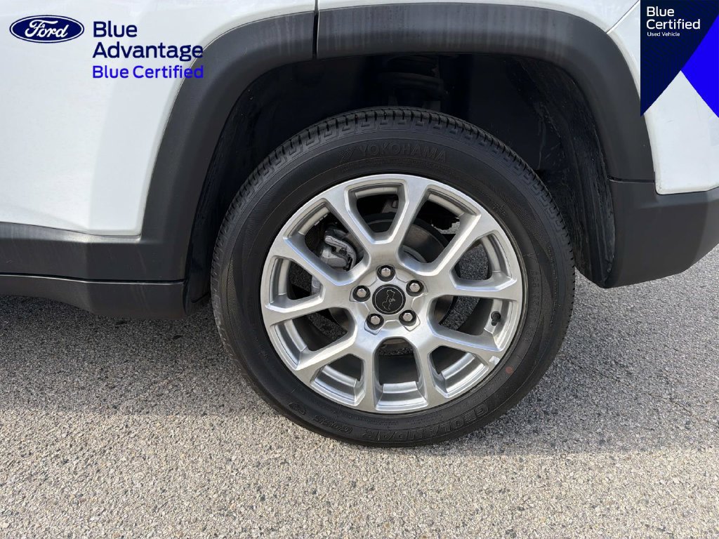 Used 2025 Jeep Compass Limited AWD/4WD image 8