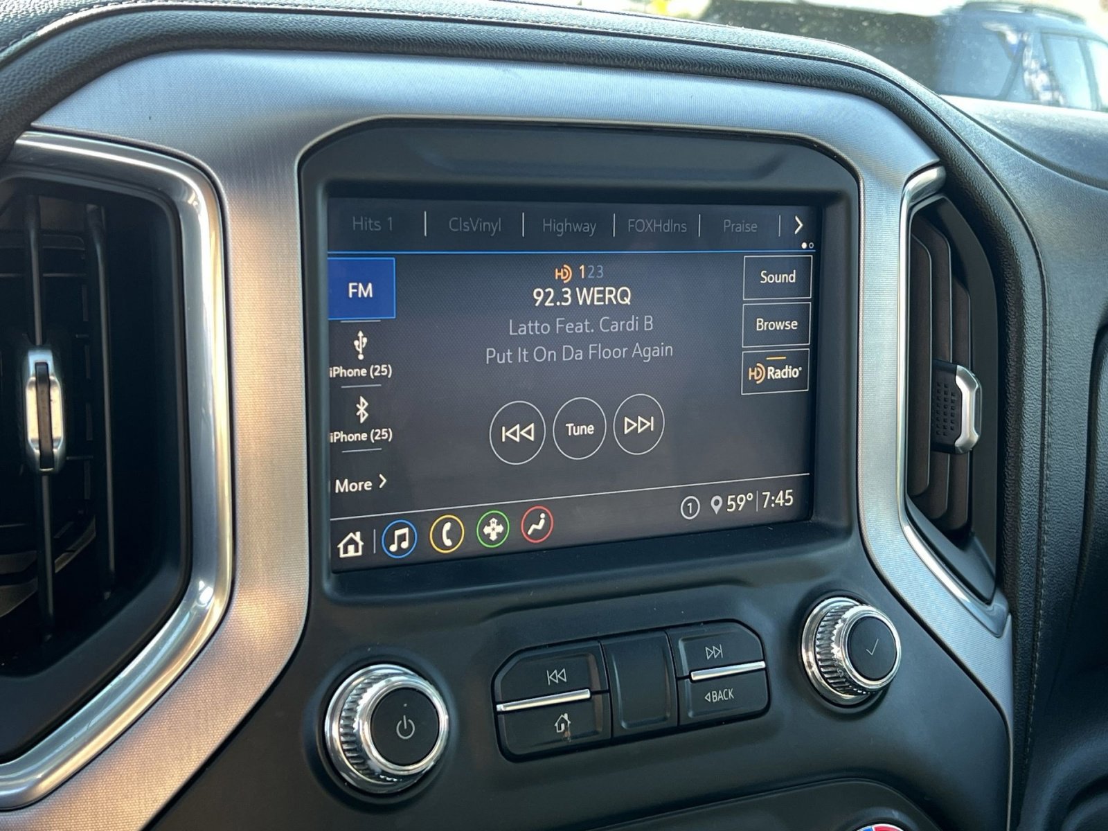 Used 2020 GMC Sierra 2500 SLT image 18