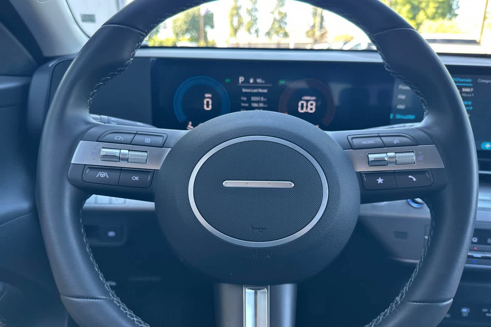 Used 2025 Hyundai Kona SEL FWD image 24